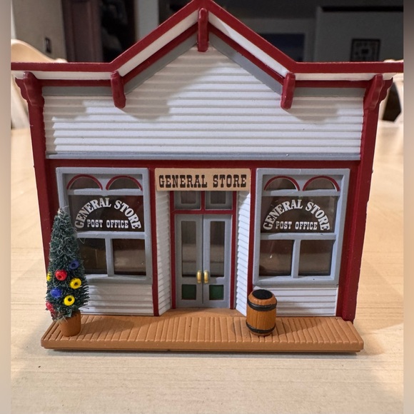 Vintage 1994 Hallmark – Mrs. Parkley’s General Store - Christmas Village Coll. - Picture 2 of 9